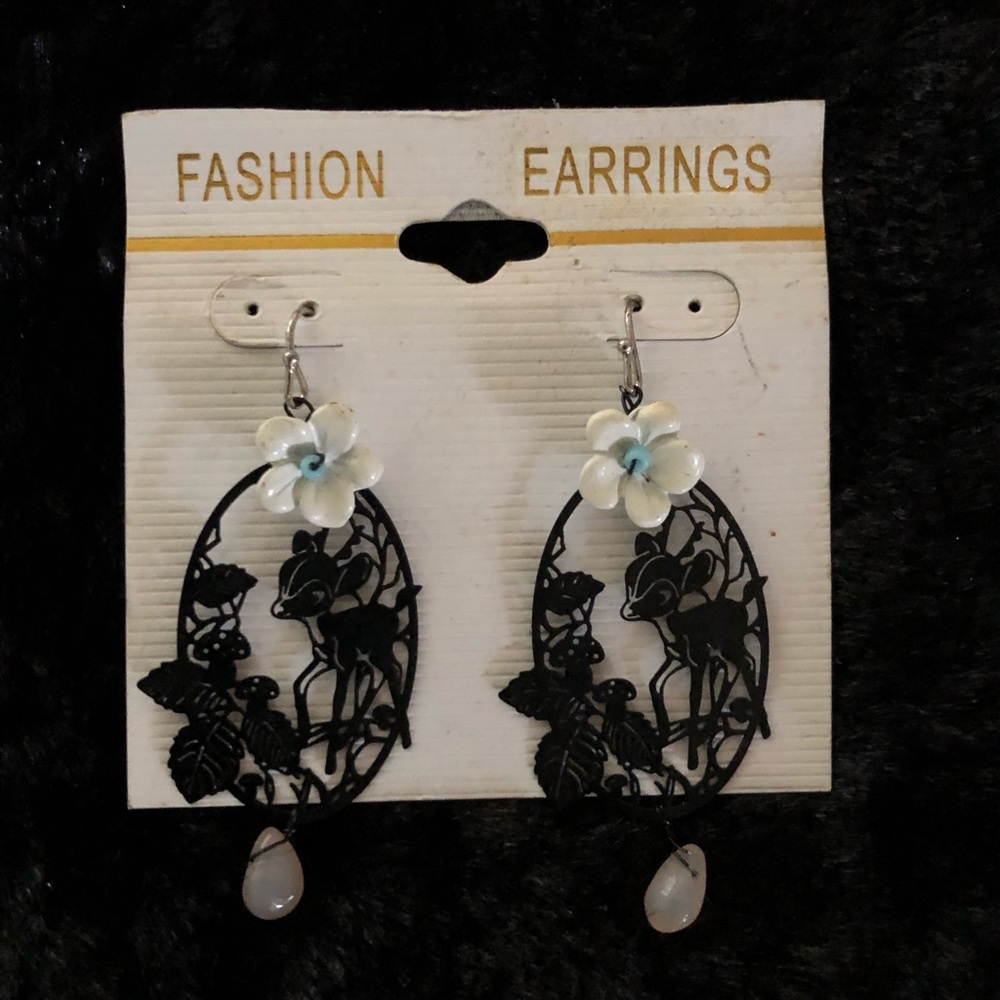 Fashion earrings